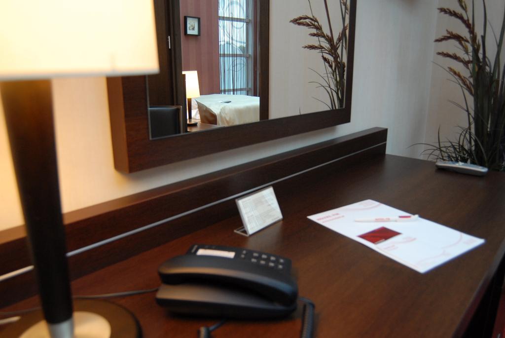 Hotel Pik Миколов Стая снимка